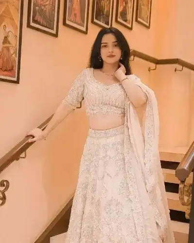 Escort Bundu